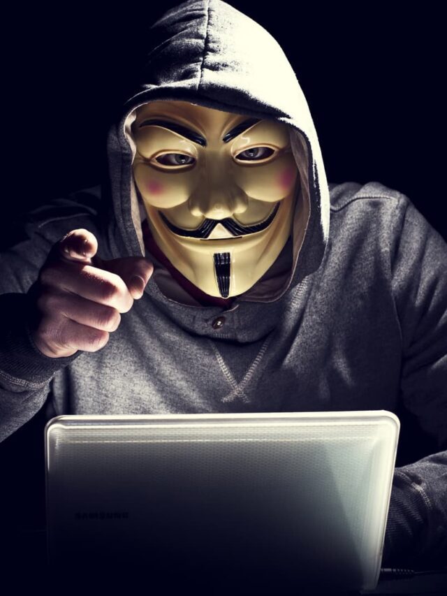 Conheça os 5 principais hackers da atualidade