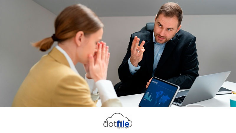 Como vazamentos de dados acontecem dentro das empresas sem ataques hackers